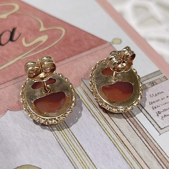 Vintage 14K Cameo Earrings - Picture 10 of 11